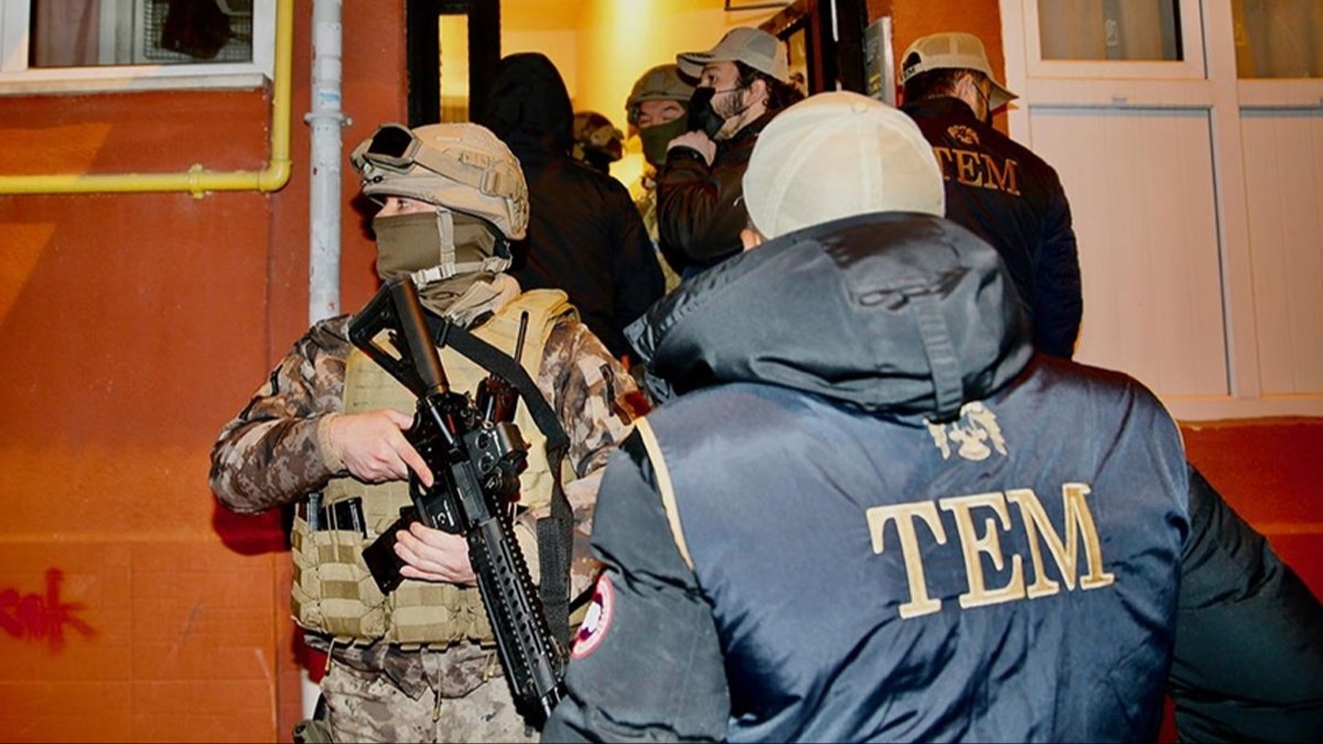 Eskiehir TEM'den blc terr rgtne operasyon: 5 gzalt