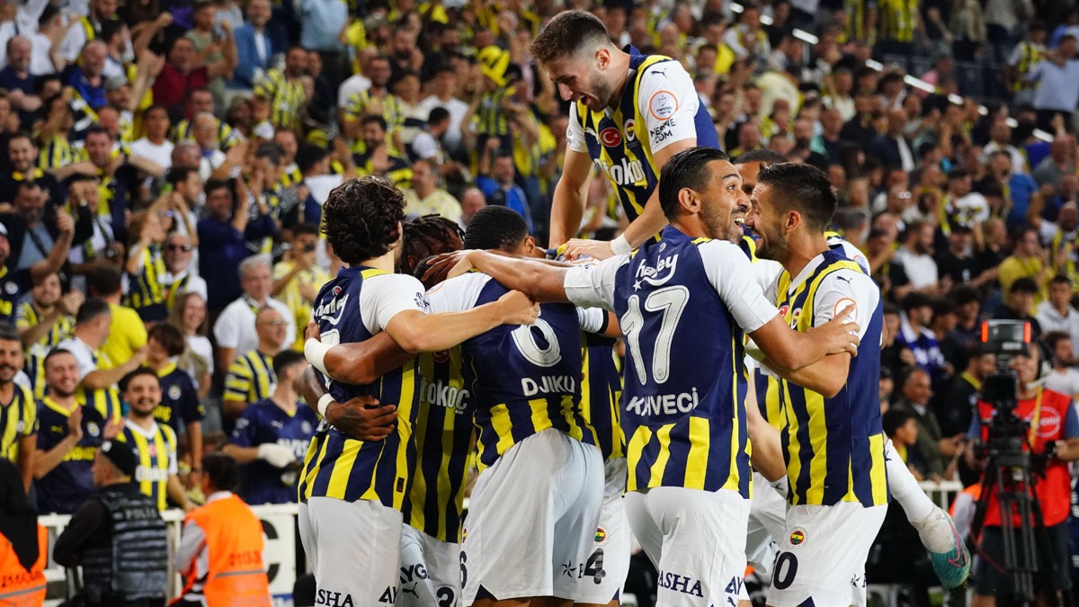 Fenerbahe'de hedef 3 puan! Kanarya yeniden ka gemek istiyor