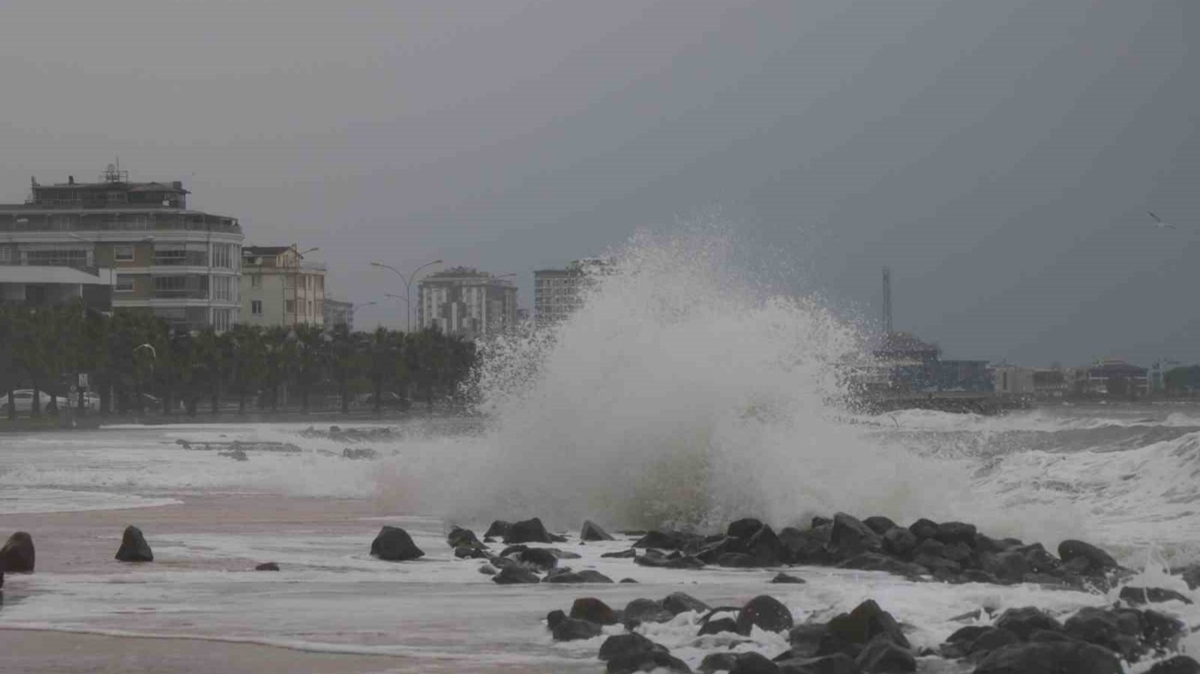 Meteoroloji Karadeniz'de tam frtna' uyarsnda bulundu 