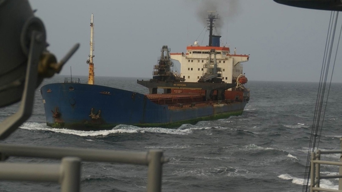 Somali aklarnda yk gemisi karld