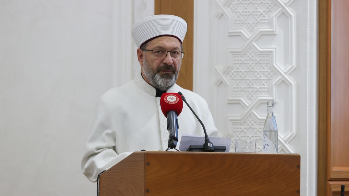 Diyanet leri Bakan Erba: Yedi ktaya ilim tayan bir medeniyetin mensuplaryz