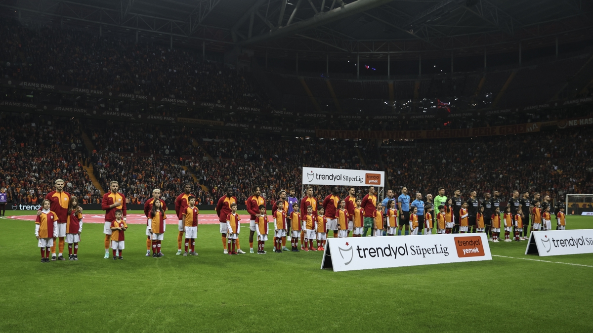 Galatasaray'da Manchester United ma ncesi endie!
