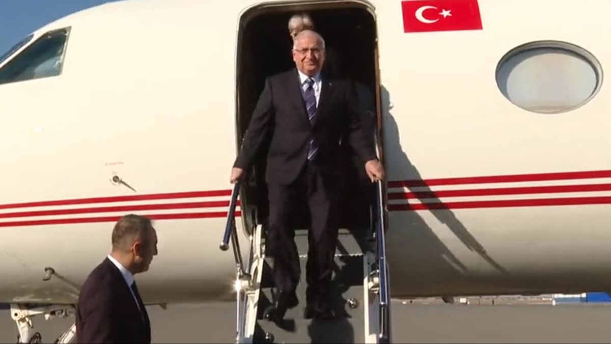 Mill Savunma Bakan Yaar Gler, karde lke Azerbaycan'da