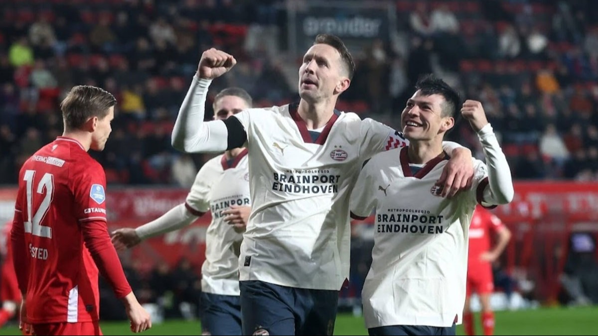PSV deplasmanda Twente'yi farklı geçti!
