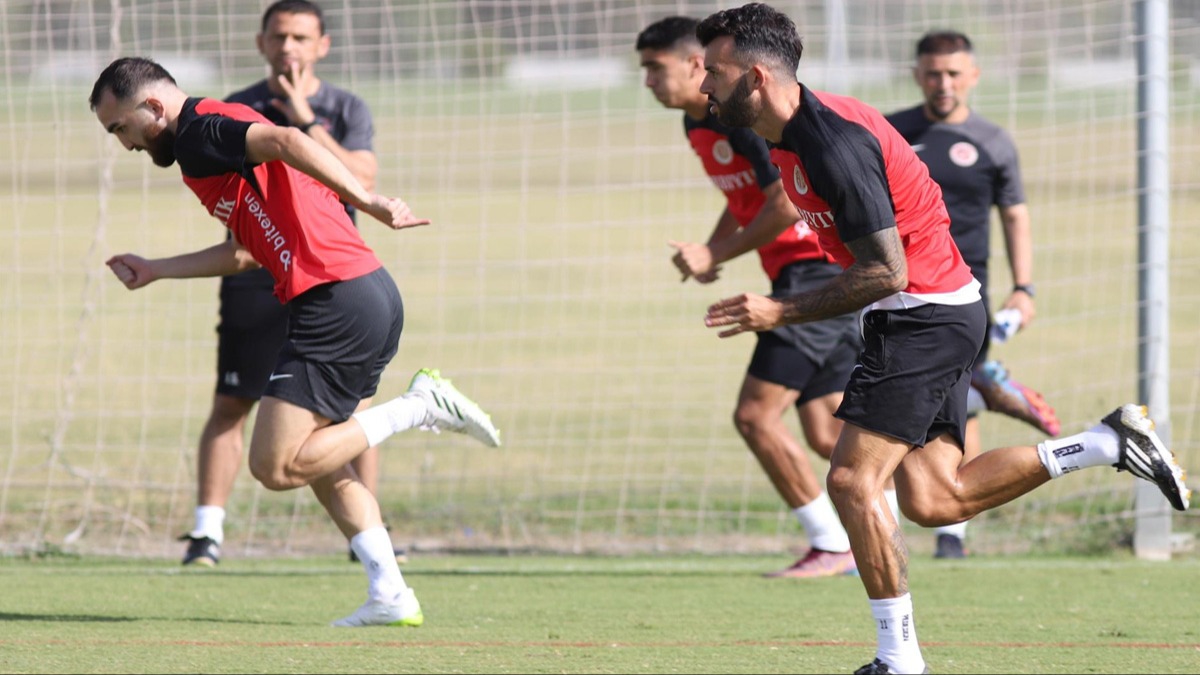 Antalyaspor, rakibi Hatayspor'a hazrlanyor