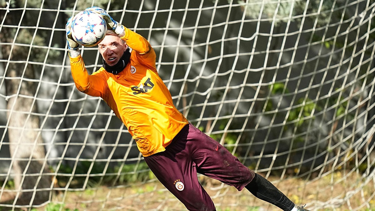 Galatasaray'da ampiyonlar Ligi mesaisi balad