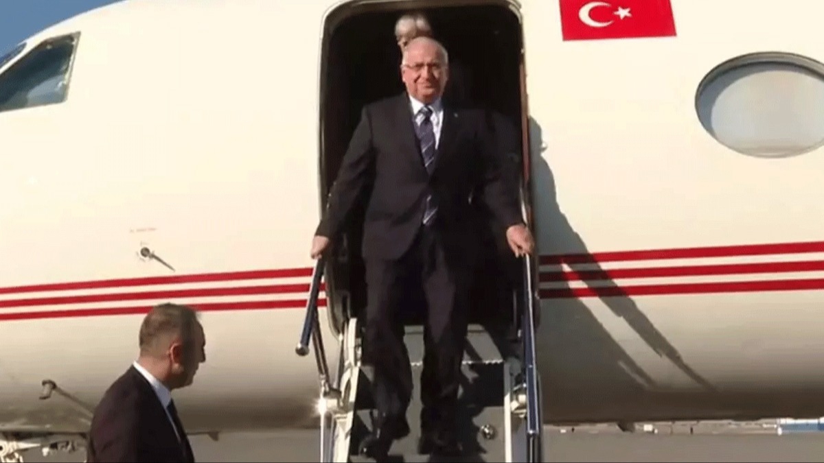 Milli Savunma Bakan Gler Azerbaycan'da  