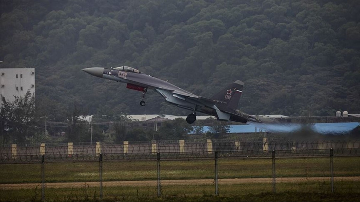 13 yllk ambargo kalkt! Rusya'dan Su-35 sava ua alm kesinleti