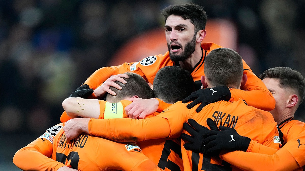 Shakhtar, 3 puan tek golle ald! 