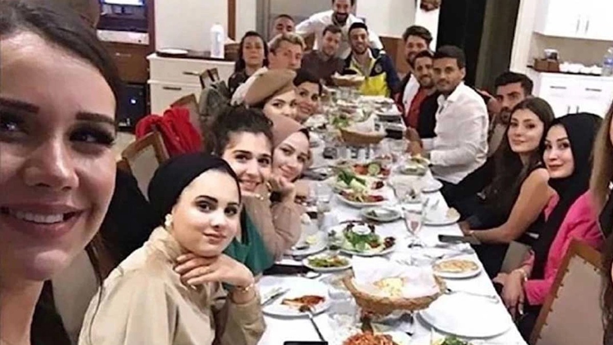 15 sosyal medya fenomenine yurt d yasa 