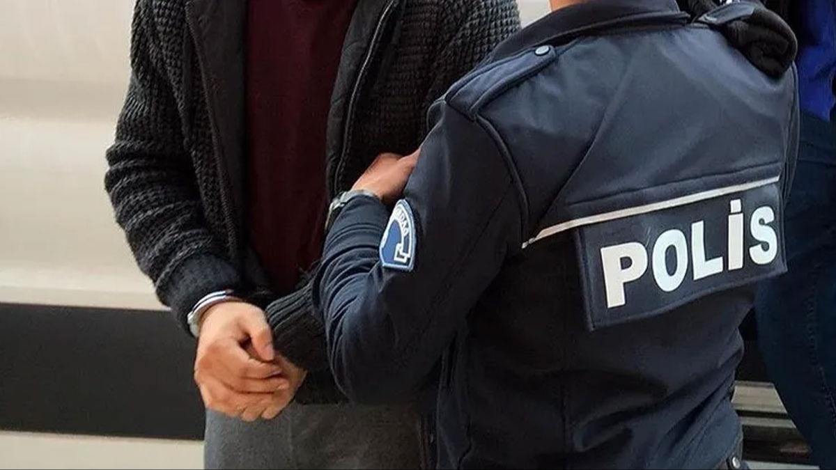 Adana'da FET yesi sana 6 yl 3 ay hapis cezas