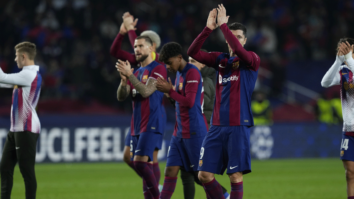 Barcelona, 2 yllk aradan sonra gruplardan kt