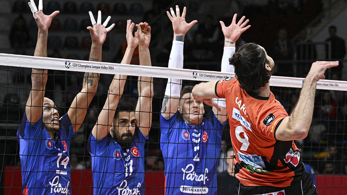 Halkbank karar setinde galip geldi!