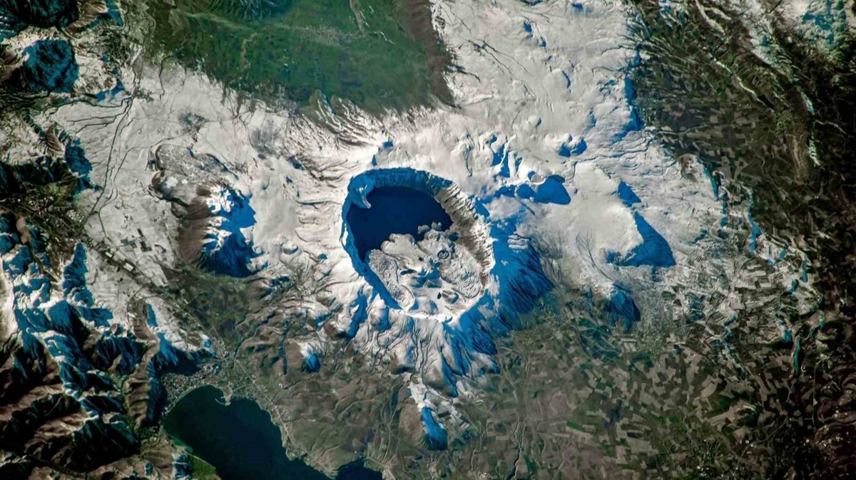 NASA Nemrut Krater Glnn uzaydan grntsn paylat