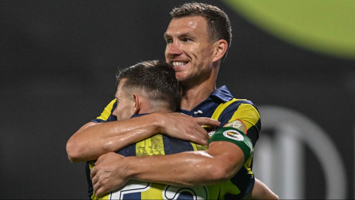 Edin Dzeko'nun hedefi şampiyonluk! ''Bunu taraftarlara vermek istiyorum''