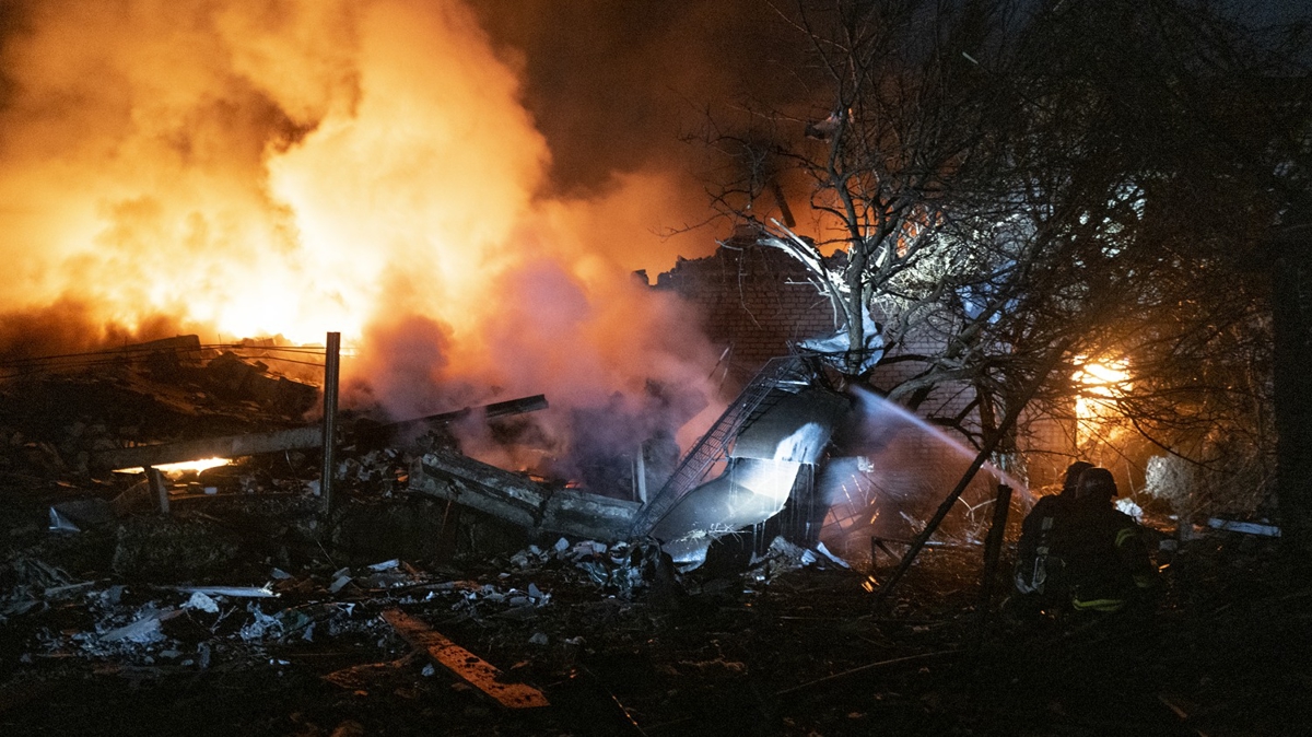 Rusya'dan Ukrayna'ya fze saldrs