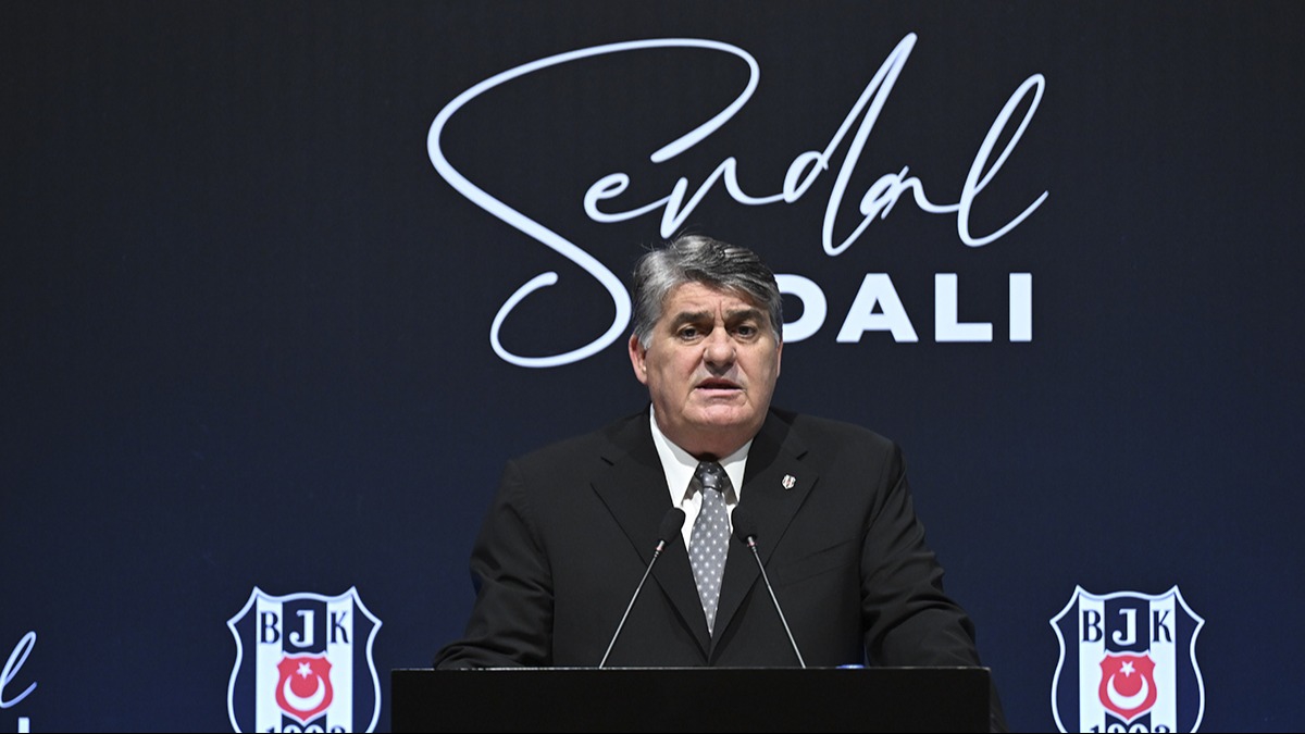 Serdal Adal'dan arpc aklamalar