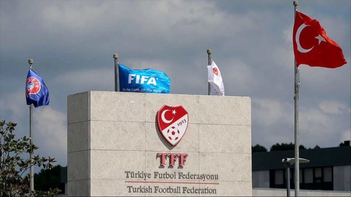 TFF'den yeni dnem yayn ihalesiyle ilgili aklama