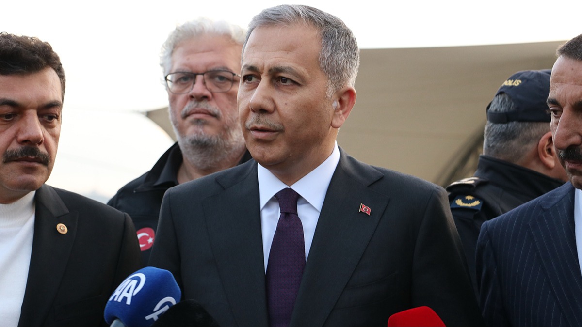 Gemi personelini arama çalışmaları... Bakan Yerlikaya: Devletimiz her zaman milletimizin yanında yer almaktadır
