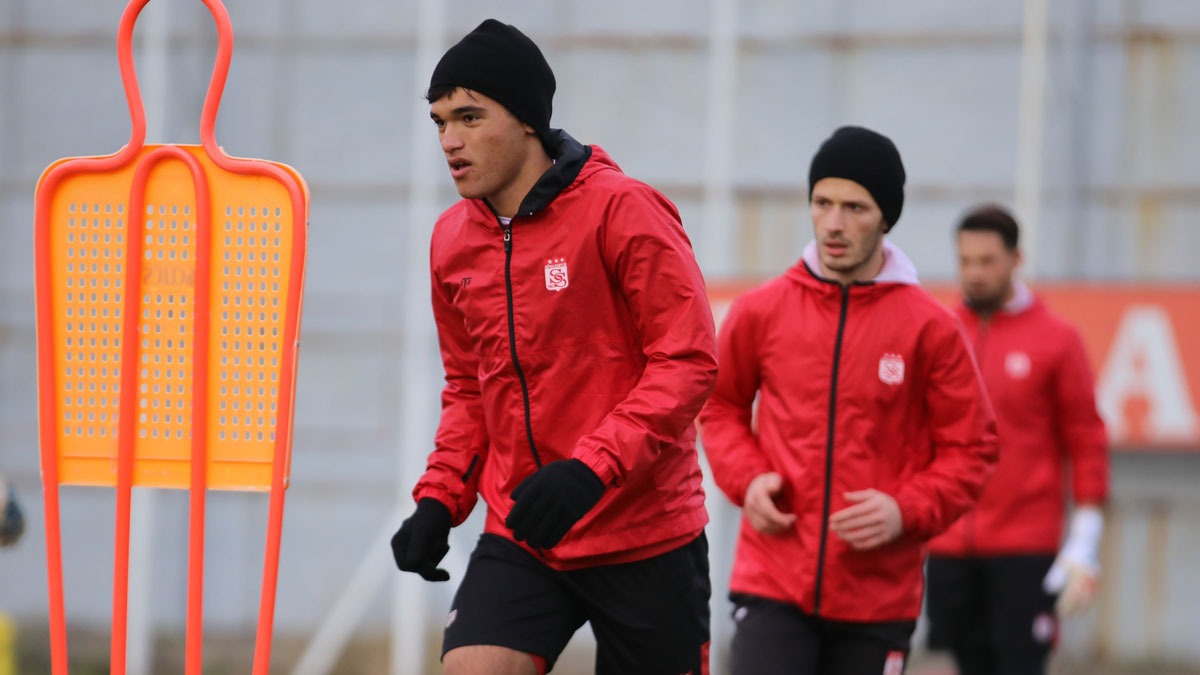 Sivasspor'un gen yldzlarndan beklentisi byk: 10 milyon euro