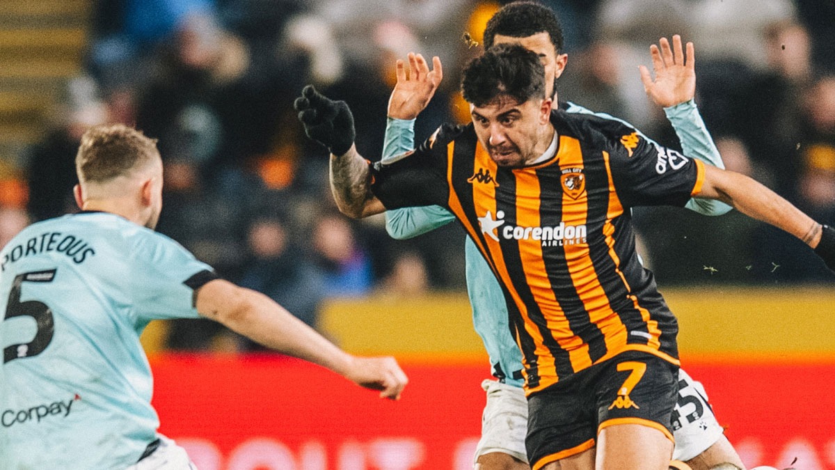 Hull City evinde kayp!