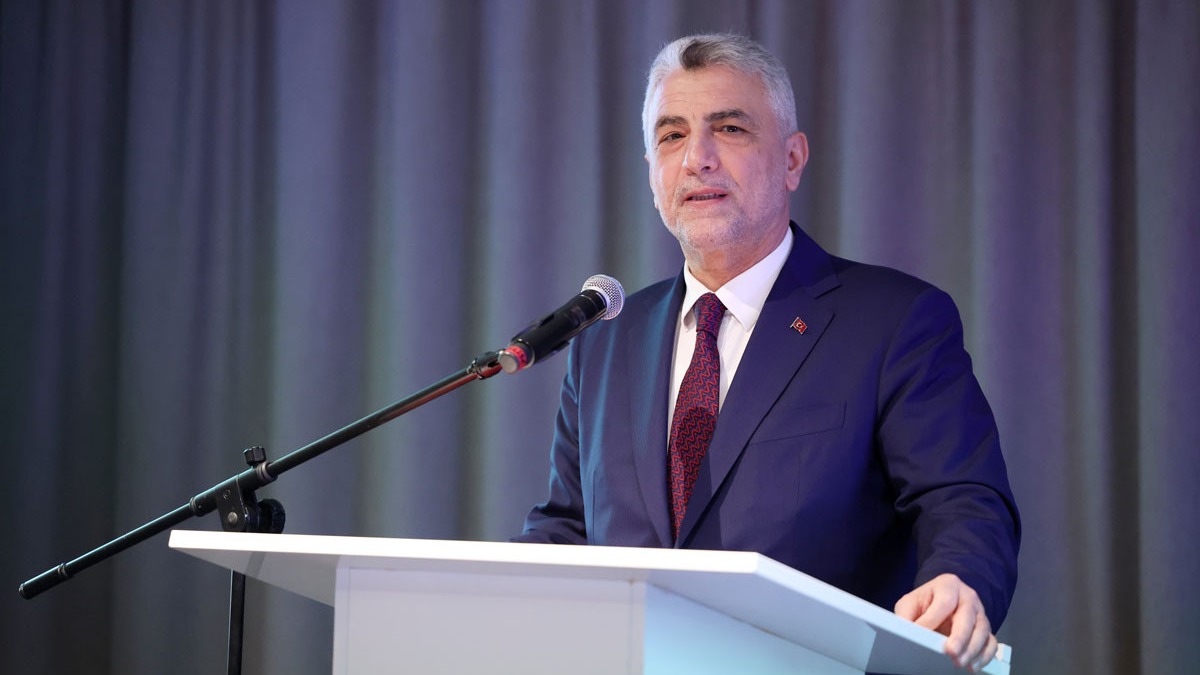 Bakan Bolat rapora dikkat ekti: Kabul edilirse, ok daha olumlu gnleri greceiz