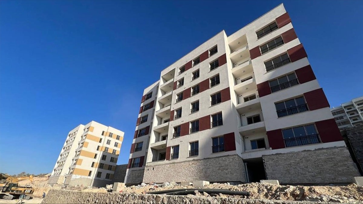 Bakan zhaseki: Kilis'te ay sonuna kadar 1045 deprem konutu teslim edilecek