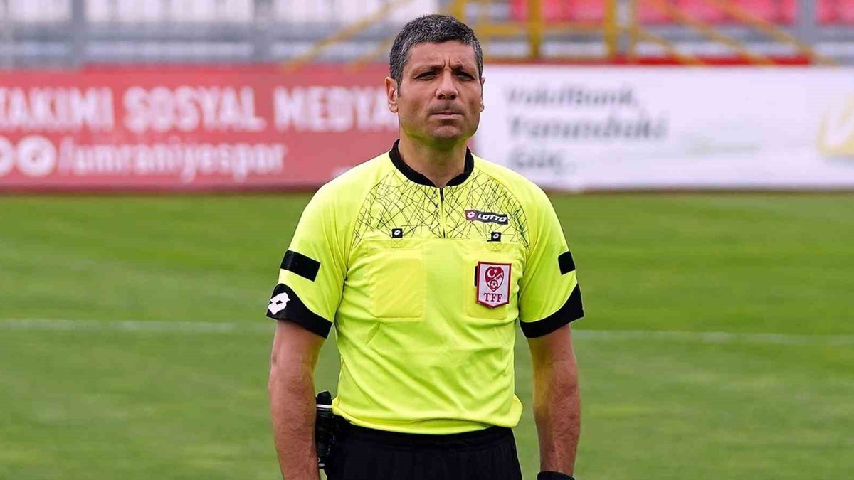 Fenerbahçe-Sivasspor maçının VAR hakemi Emre Malok 