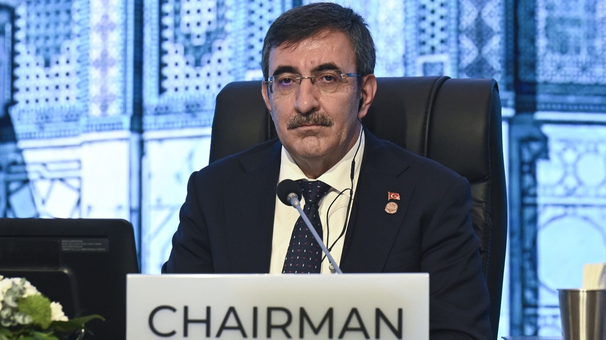 SEDAK 39. Bakanlar Toplants Cumhurbakan Yardmcs Ylmaz'n bakanlnda sryor