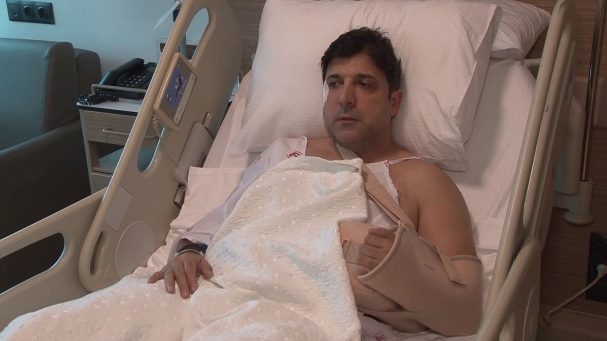 Oktay Derelioğlu ve eşine trafikte darp! Eski futbolcudan ''ölebilirdik'' sözleri