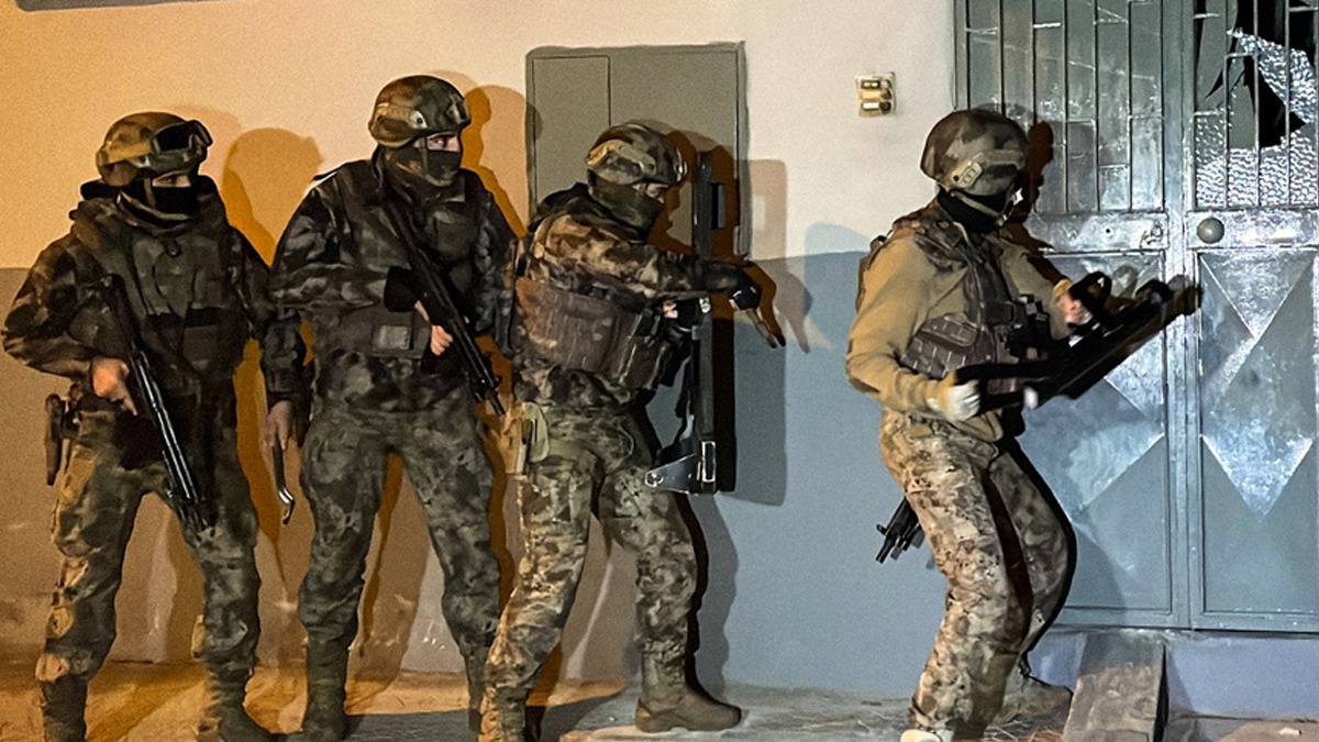 5 ilde DEAŞ operasyonu! 18 tutuklama 