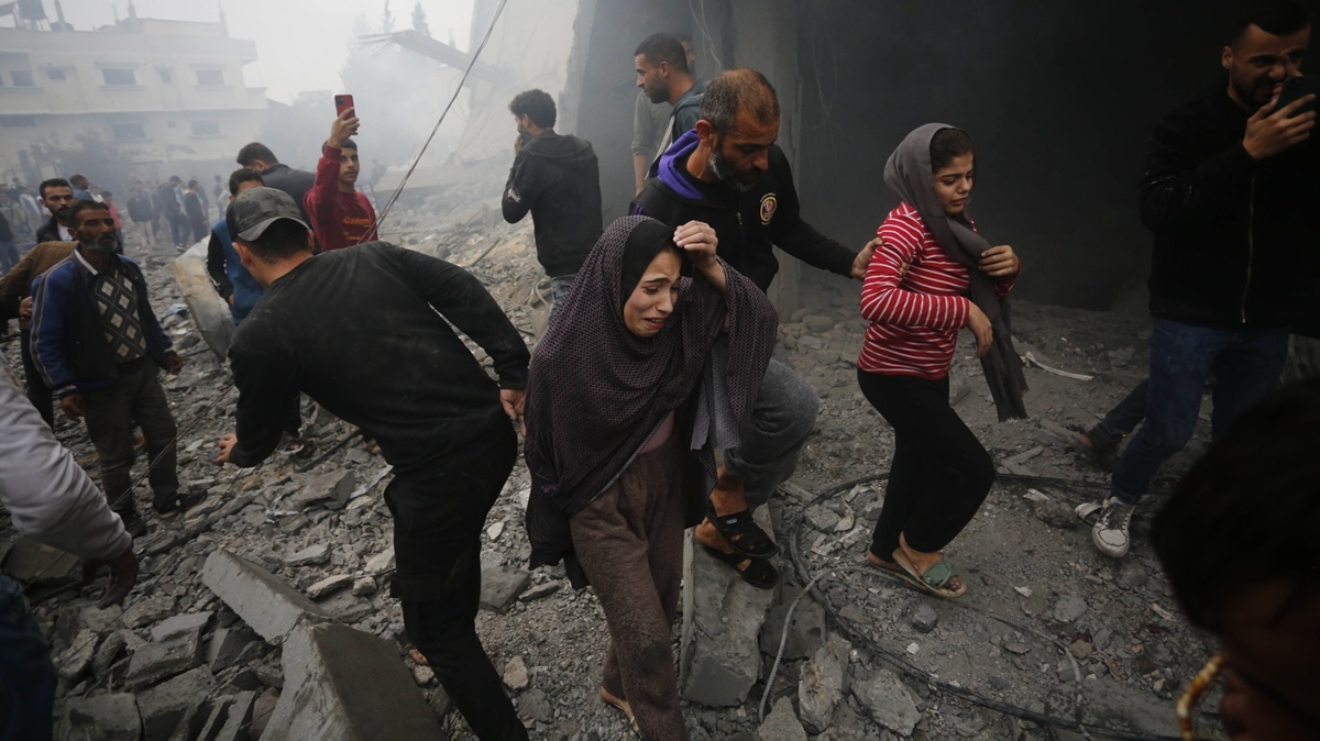 srail ordusu Gazze'ye bomba yadrd: ok sayda l ve yaral var