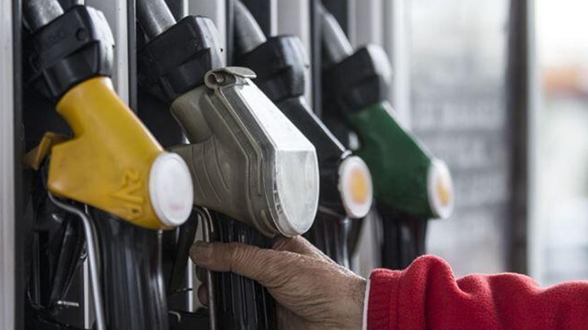 Benzine byk indirim