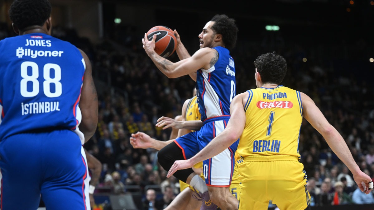 Larkin ov yapt, Anadolu Efes kazand!