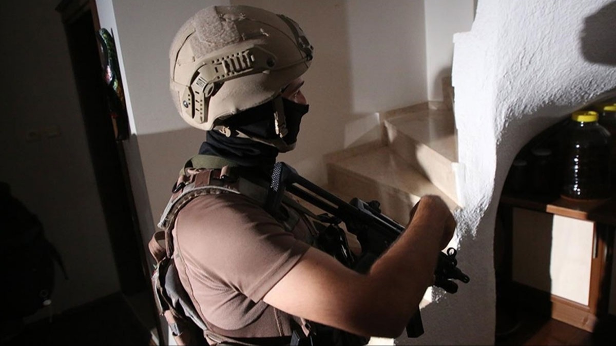 Mersin'de jandarmadan PKK operasyonu: 5 gözaltı