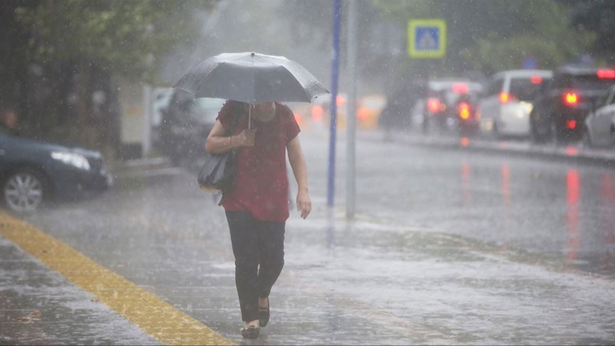 Meteoroloji'den Akdeniz Bölgesi için turuncu kodlu şiddetli yağış uyarısı