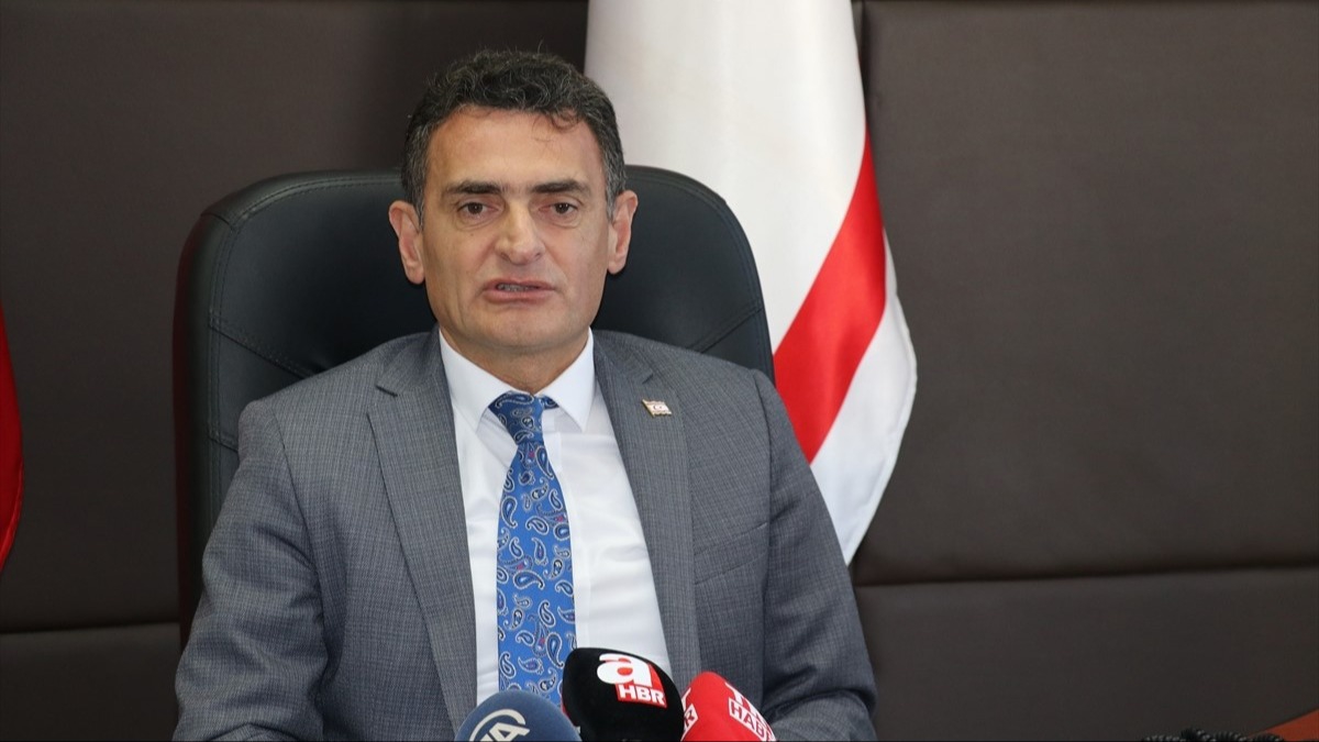 Trkiye'nin davay yakndan takip etmesine dikkati ekti: Ailelerin yreine su serptiniz