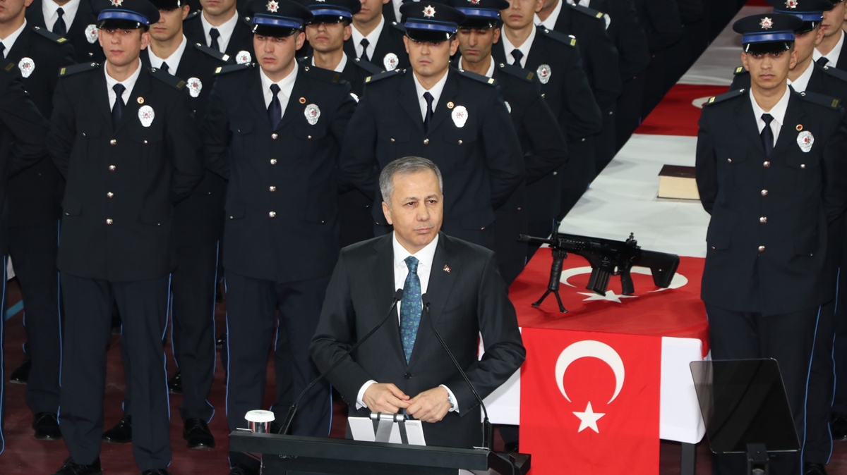 Erzurum POMEM 29. Mezuniyet Treni'nde konuan Bakan Yerlikaya: Eer ehirlerimizde huzur olacaksa bu, sizlerin sayesinde olacak