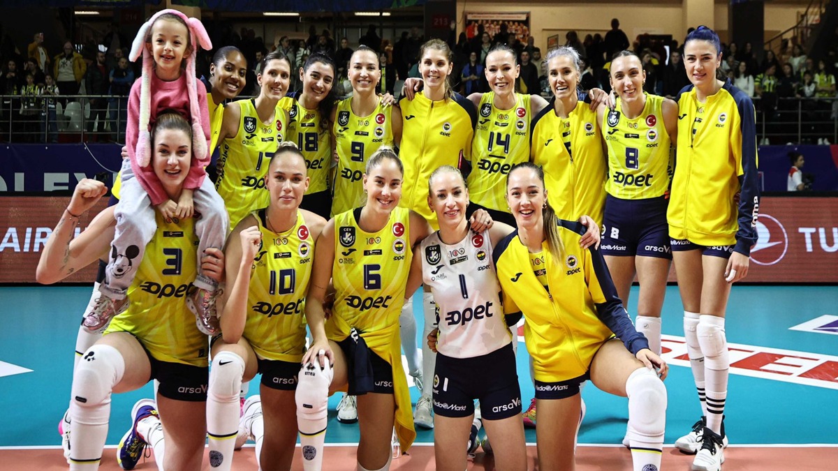 Fenerbahçe Opet kazanmaya devam ediyor!