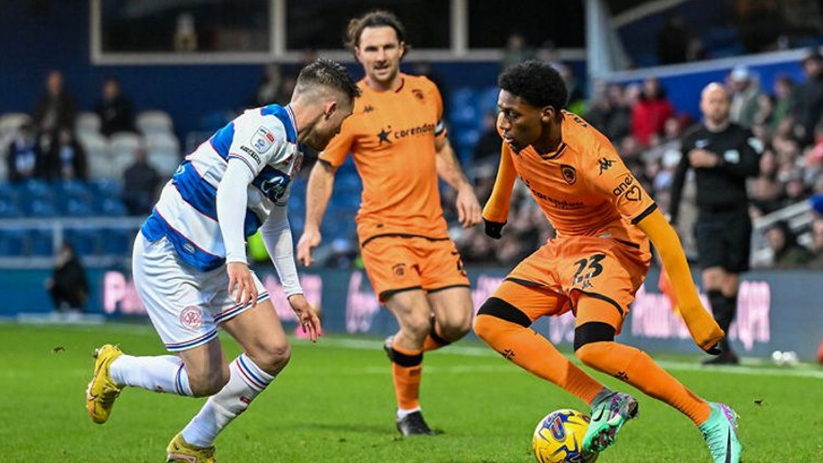 Hull City deplasmanda kayp!