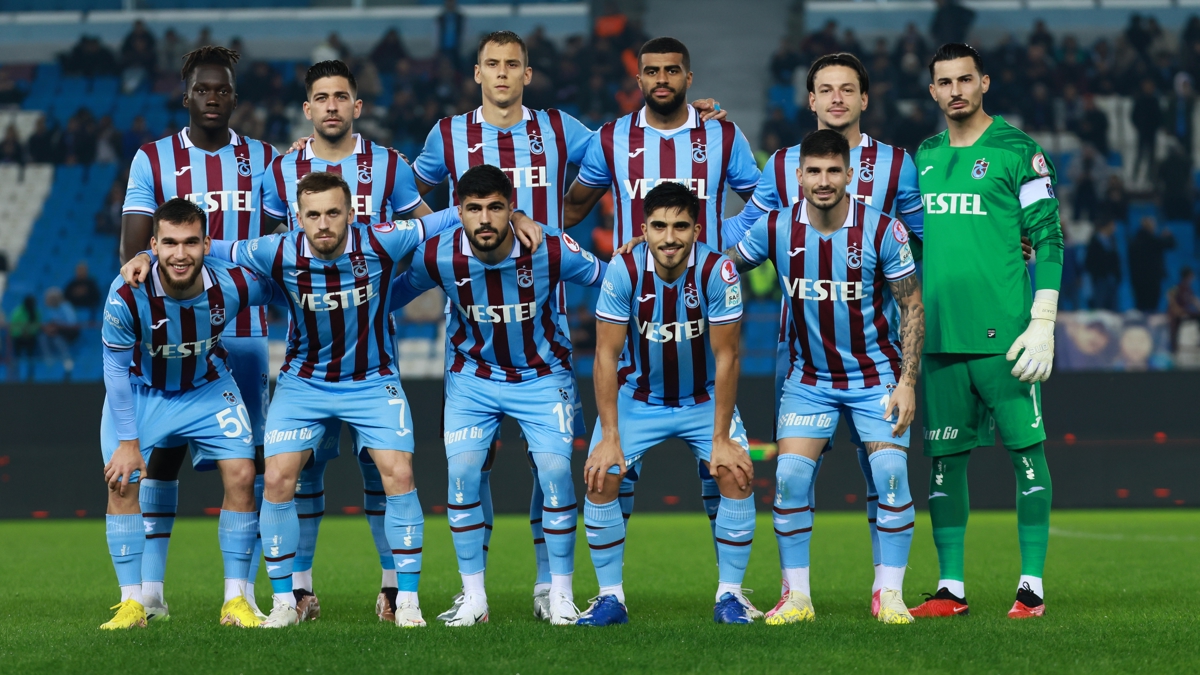 Trabzonspor'un kamp kadrosu açıklandı 