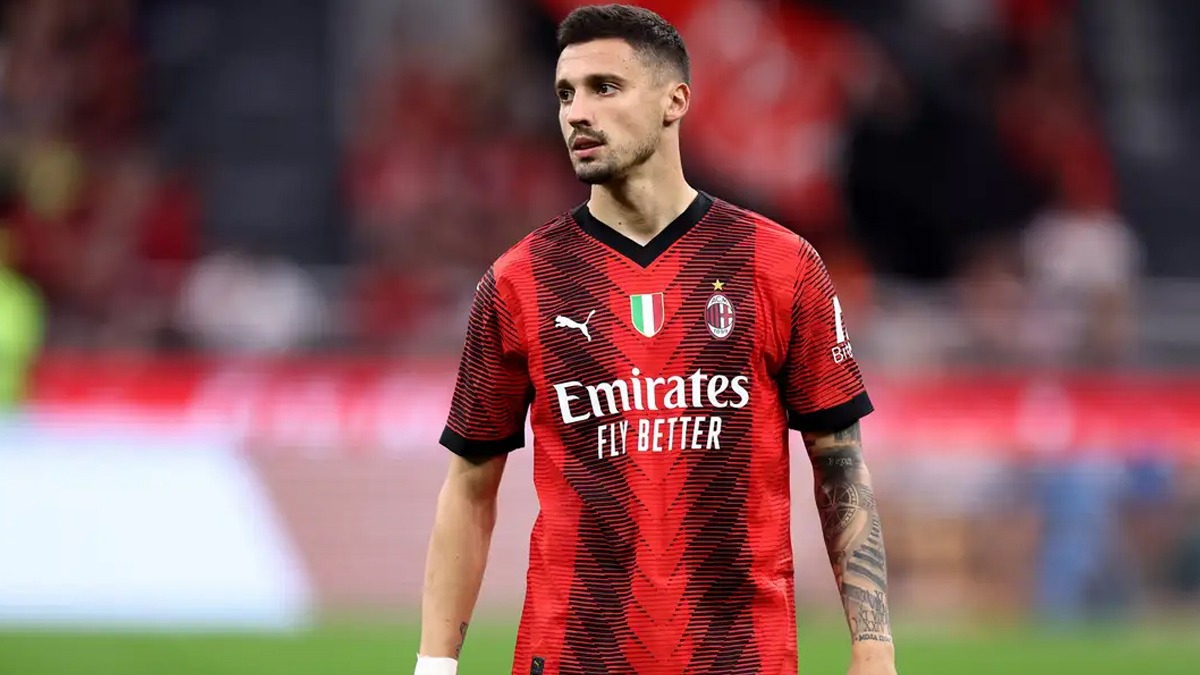 Fenerbahçe'yi üzen haber! Rade Krunic transferinde rakip çıktı