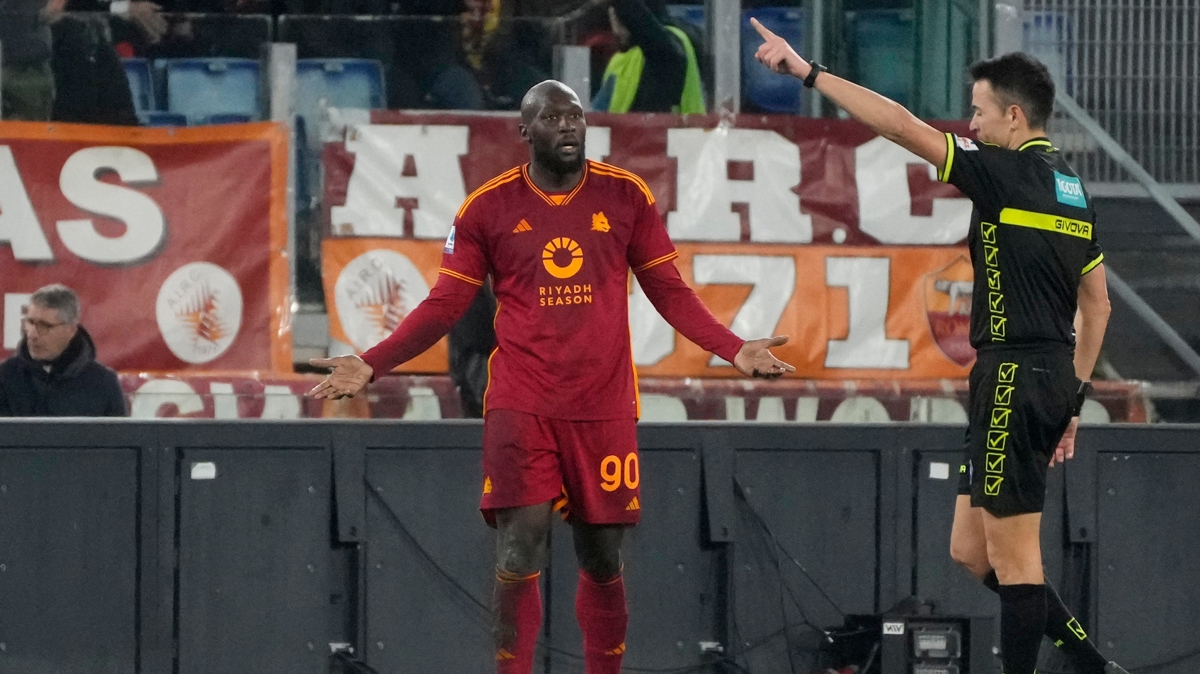 9 kii kalan Roma, 1 puanla ayrld!
