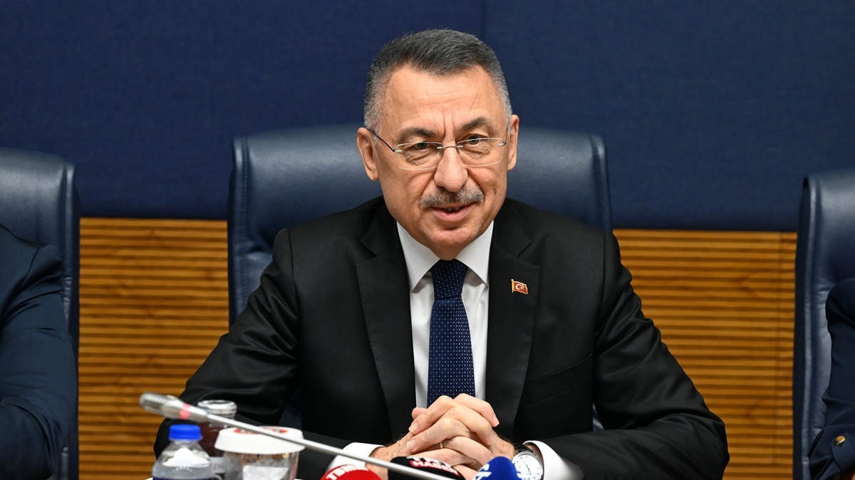 Bat'nn ikiyzl tutumuna Azerbaycan rneini verdi: Bir ibret vesikasdr 