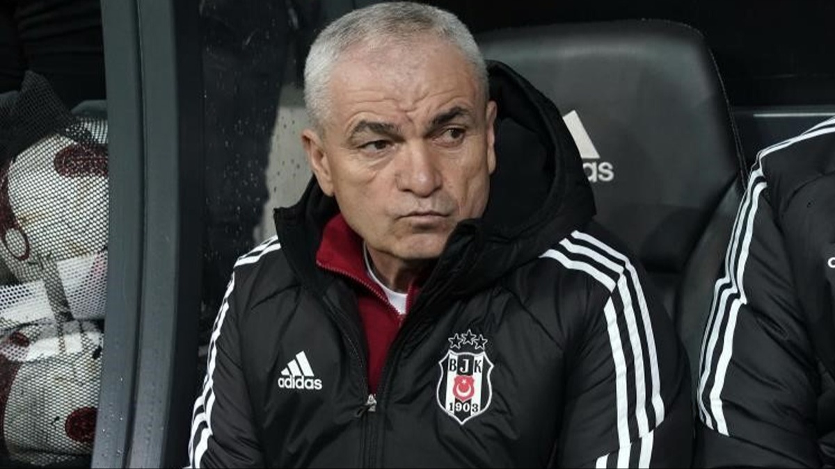 Hasan Arat'tan sürpriz karar! Rıza Çalımbay'ın geleceği belli oldu
