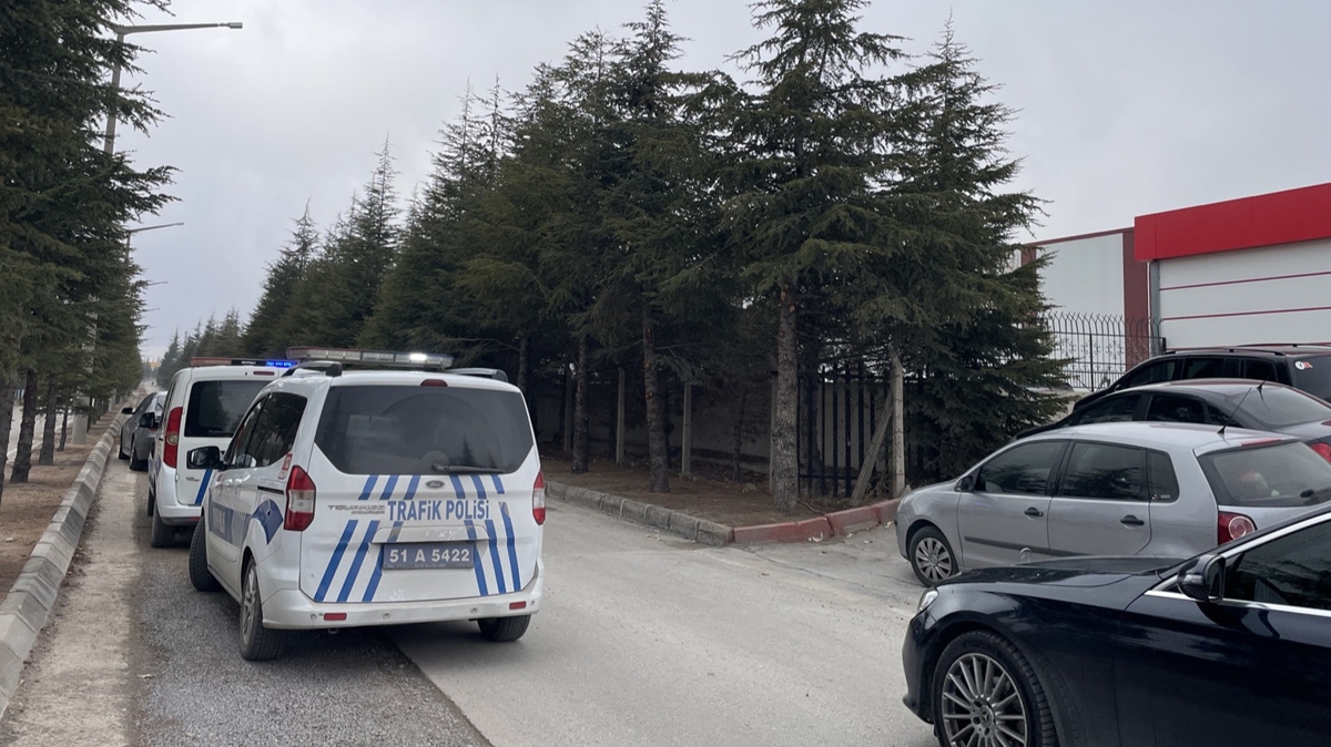 Niğde'de içecek fabrikasında facia: 2 işçi hayatını kaybetti