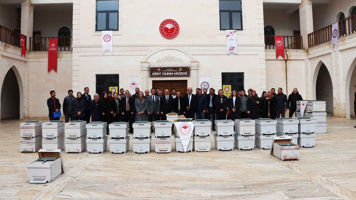 Bakanlktan arclara yzde 75 hibe ile kovan destei 
