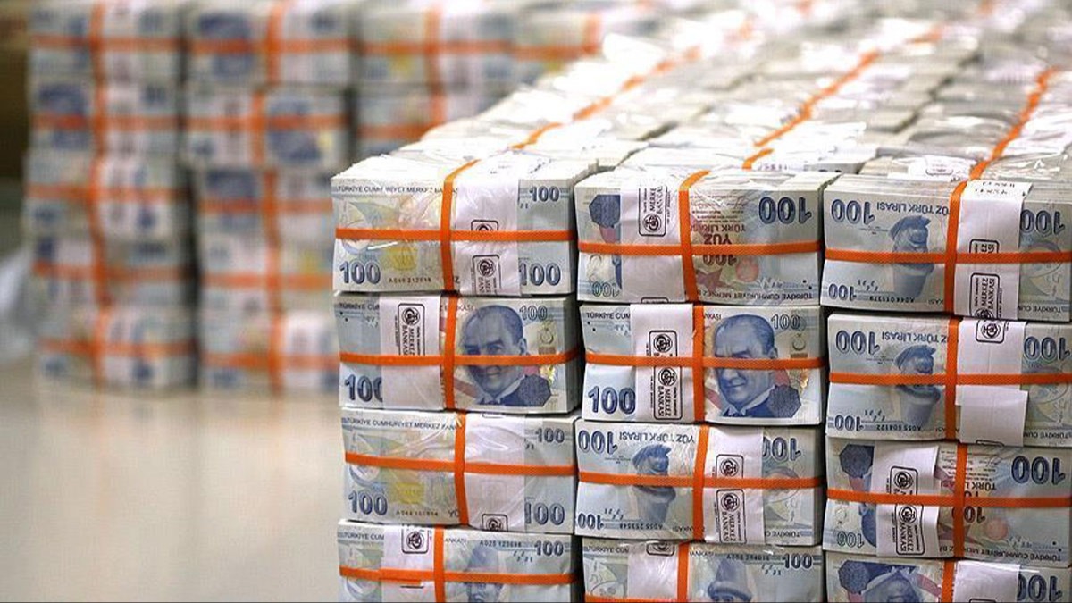 Bankacılık sektörü kredi hacmi 1 haftada 11,3 trilyon liraya geriledi