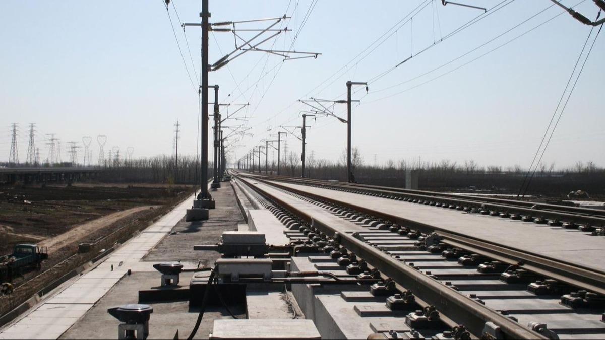 Elektrifikasyon altyaps tamamland! 87 kilometrelik kesim yerli imkanlarla bitirildi
