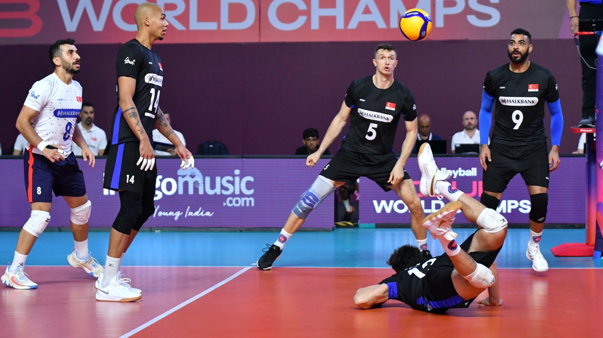 Halkbank evinde set vermedi!
